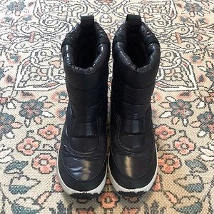 NWT Sorel Puffy Snow Boots Size 9